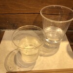 麹町いづみや しろ - 蓬莱 家伝手造 純米吟醸