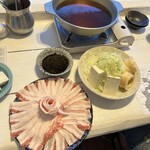 あぐー豚しゃぶしゃぶ専門店 オーシャンBoo！ 美ら海店 - 