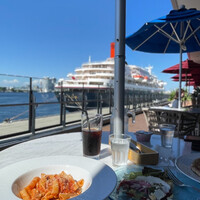 Pecorino Market&Restaurant - 