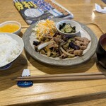 Cafe りんごジャム - 豚肉とナスのしょうが焼