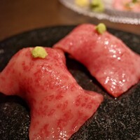 焼肉SEJONG 錦店 - 黒毛和牛サーロインの炙り握り