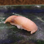 にぎり鮨 一五〇 - イサキ