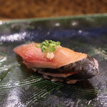 にぎり鮨 一五〇 - キンムロアジ