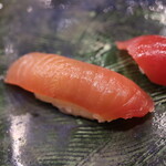 にぎり鮨 一五〇 - キハダマグロ