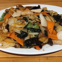 個室中華 頤和園 溜池山王店 - 