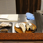 やさいや 鉄板焼野菜 - 鮑と牡蠣はオプショナルで！