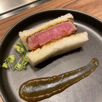 焼肉うしごろ 新宿三丁目店 - 