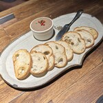 ISO - 北海道産鶏レバーペーストバゲット添え
