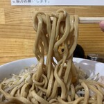 麺処 マゼル - 平打ち太麺