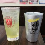 串焼 げん -  ・「沖縄パインサワー(¥539)」、「こだわり酒場のレモンサワー(¥429)」