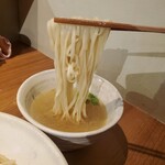 ジャパニーズ ラーメン 五感 - 