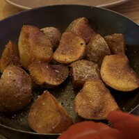 RIGOLETTO KITCHEN - 