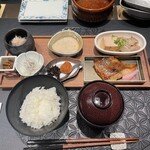 日本料理 華暦 - 