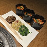 蕃 YORONIKU - 