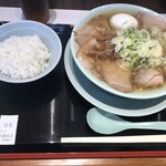 新橋ニューともちんラーメン - 