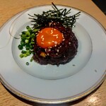 韓感 - 馬ユッケ