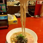 CHICK PIPE 88 - わさびの夜鳴きラーメン ※麺の状態 (2024.08.07)