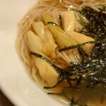 CHICK PIPE 88 - わさびの夜鳴きラーメン のメンマ 拡大 (2024.08.07)