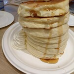 belle-ville 横浜ワールドポーターズ店 - ミルフィーユパンケーキ8枚重