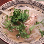 ベトナム家ごはん インドシナ - ｲﾝﾄﾞｼﾅ土鍋煮ｾｯﾄの麺（ﾌｫｰ）