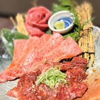 肉匠 牛虎 西中島店 - 