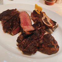 ウルフギャング・ステーキハウス シグニチャー - 