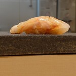 寿司赤酢・望月 - 和歌山県産の笛鯛