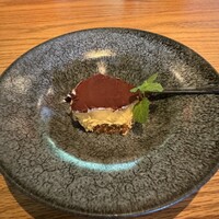 イトウ ダイニング バイ ノブ - 