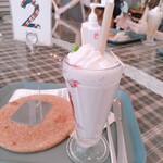 ROSIE´S CAFE - ★★★シェイクセット 450円 味は普通！もっとシャリシャリさせた方が美味しいのに。