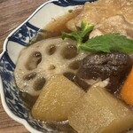 蓮屋権左衛門 - つくば鶏と蓮根のうま煮（UP）