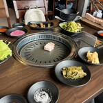 ヨプの黒豚屋 - 