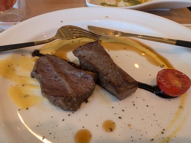 Happy Dining Labo & Cafe photo 2