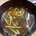 焼肉 幸 - 味噌汁も美味い〜！！