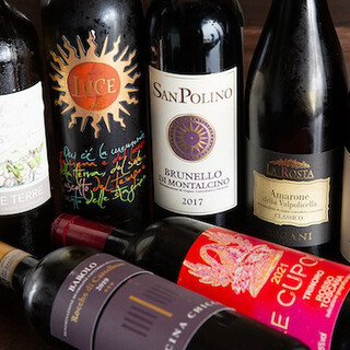 本場イタリアのワインやビールなど、こだわりのドリンクをご提供