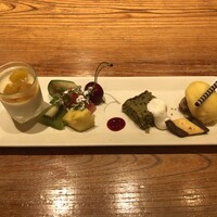 春秋ユラリ 恵比寿 -  春秋ユラリ 恵比寿 -