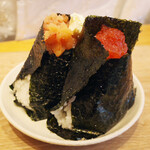 手づくりのデリとパン カフェココナ - 明太クリームチーズ(450円)、すじこ(600円)