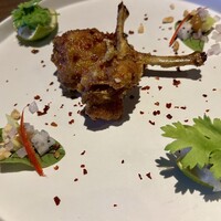Longrain Tokyo - クンチェーナンプラー（車海老、ゴーヤ）、ガイトート（タイ風フライドチキン）、ミヤンカム（マンゴスチン、アヴォカド）