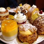 トラットリア DE 日光里 - 