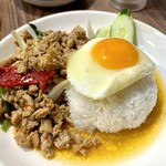 タイタイ タイ料理 - 
