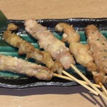 はなの舞 - 串焼き5種盛り合わせ 1089円！