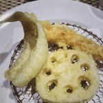 川崎 鮨 よこ田 - 強すぎず、クセがなく、ボリューミーな天ぷら