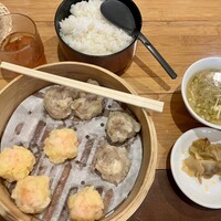 個室中華 頤和園 溜池山王店 - 