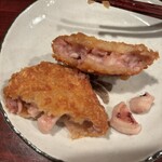 醸し屋 素郎slow - イカメンチ、中身はこんな感じです^_^