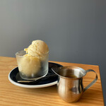 NOG COFFEE ROASTERS - アフォガード