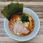 横浜家系らーめん 武源家 - 激辛ラーメン900円。麺量増えるたびに100円上がります。