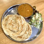 ルシ インドビリヤニ - パロタセット ¥1050