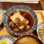 Nikudofu to Lemon Sour Taishu Shokudo Yasubee Asti Mishima Sausu Ten - 肉豆富