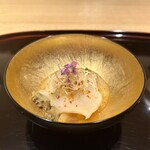 眞善美 - 黒鮑　XO醬　干し貝柱　茗荷