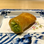 眞善美 - 阿蘇　新銀杏の春巻き　山椒塩