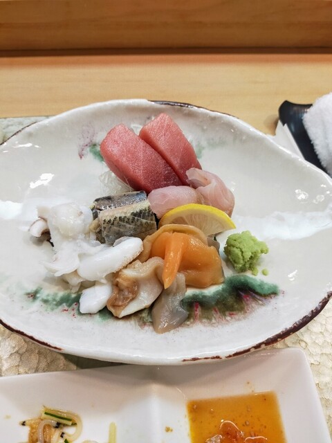 Tsukiji Sushi Sei Isetan Kaikan Ten photo 5
